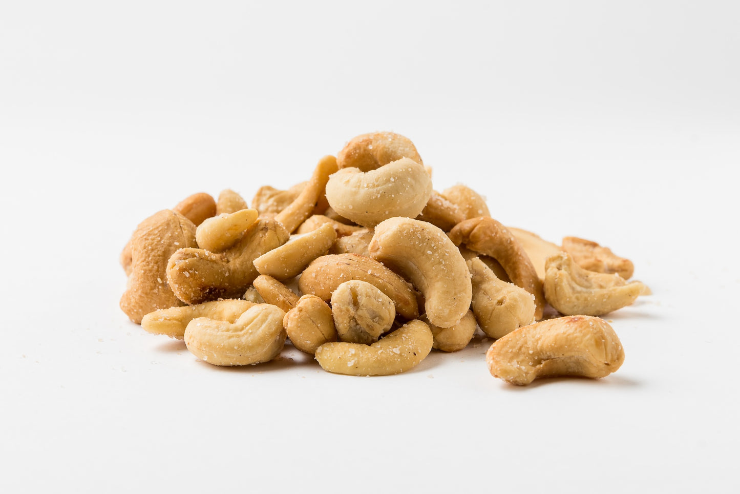 Roasted and salted cashew 
